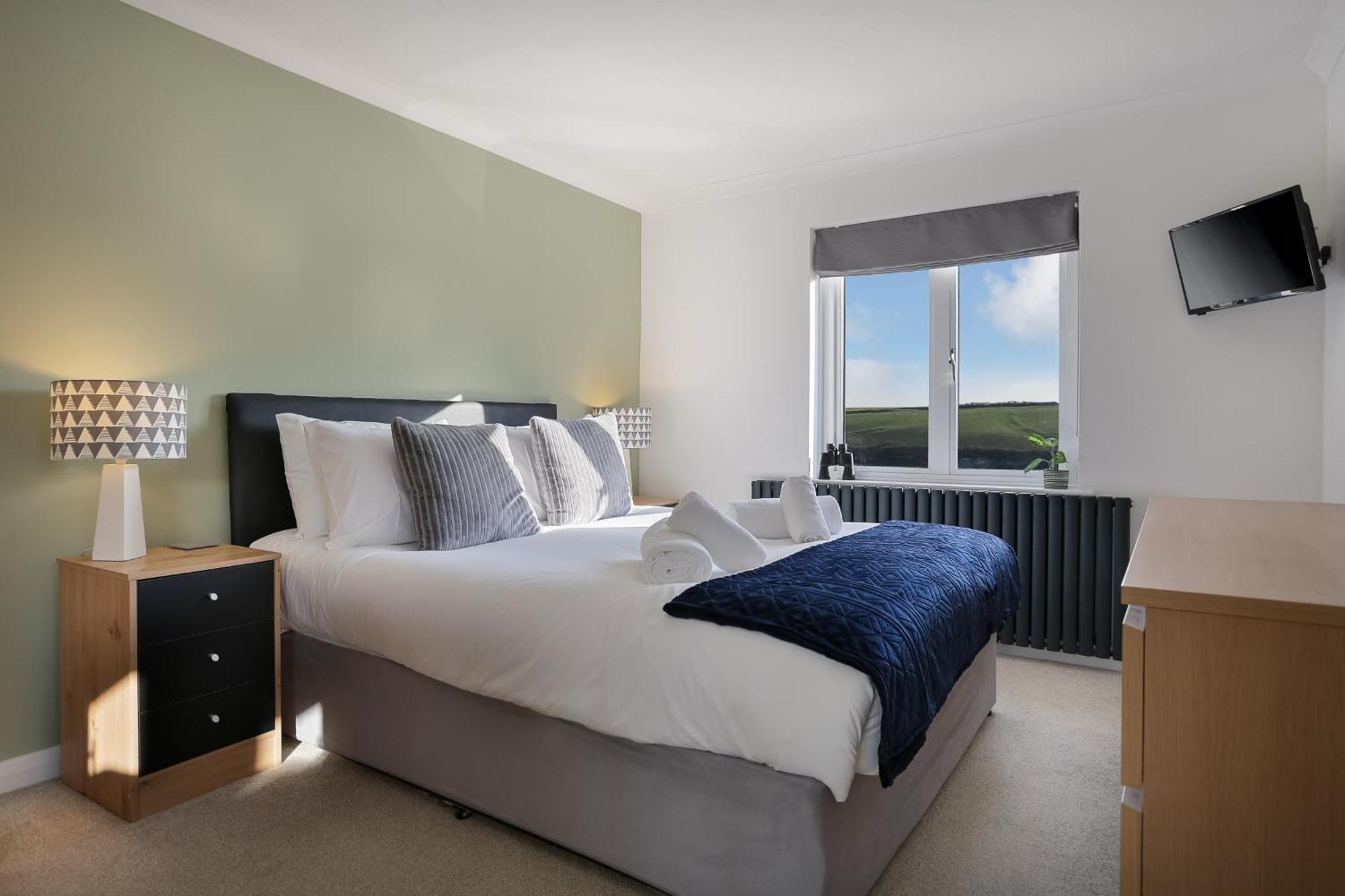 Whispering Waters Vila New Quay Exterior foto
