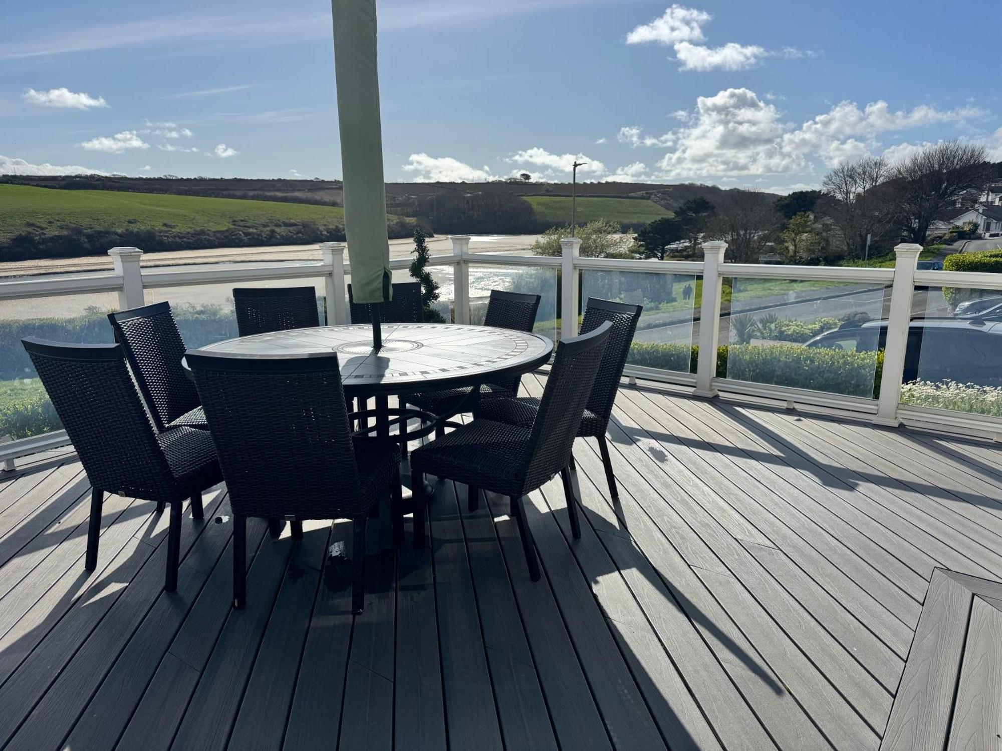 Whispering Waters Vila New Quay Exterior foto